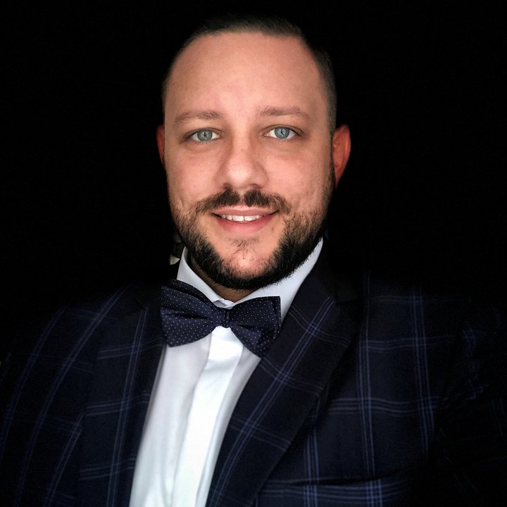 Tanácsadás a László Fodor