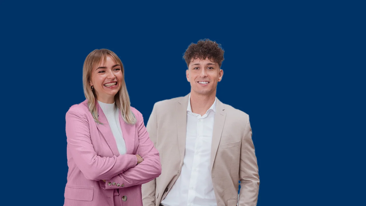 Két OVB tanácsadó fotója